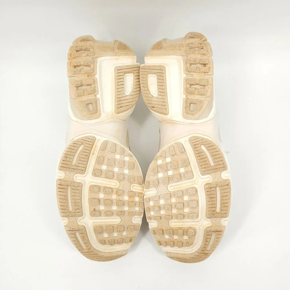 Nike vomero shoes